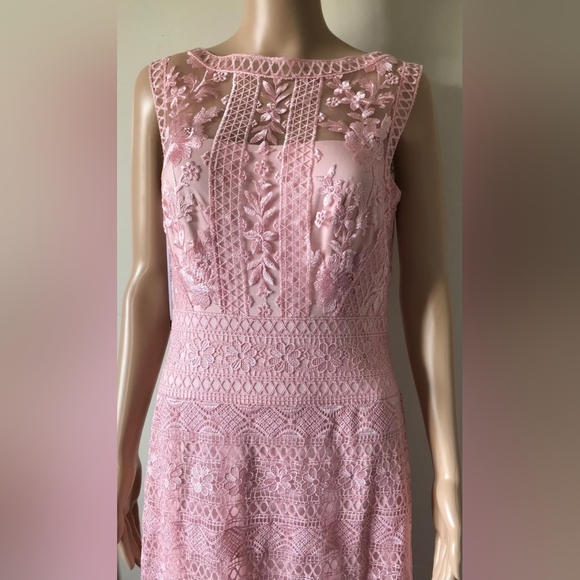 Tadashi Shoji Dress - Picture 2 of 5